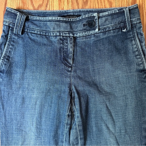Talbots Signature Flare Classic Fit Jeans Petite Size 4P Medium Wash Denim - Picture 5 of 15